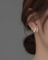 Martha Pearl Stud Earrings