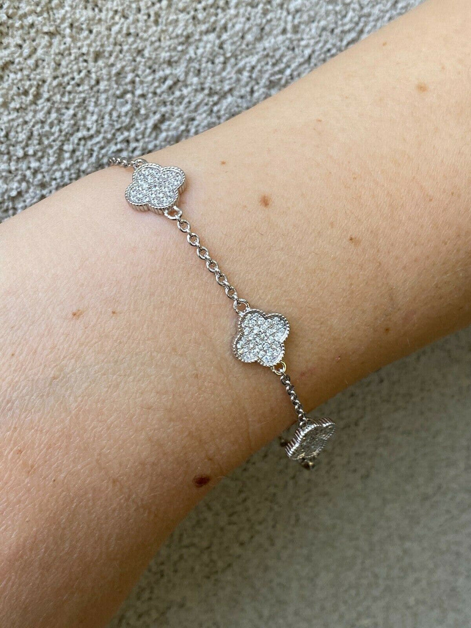 Solid 925 Sterling Silver Four Leaf Clover 6 Motif Bracelet Iced Diamond Ladies